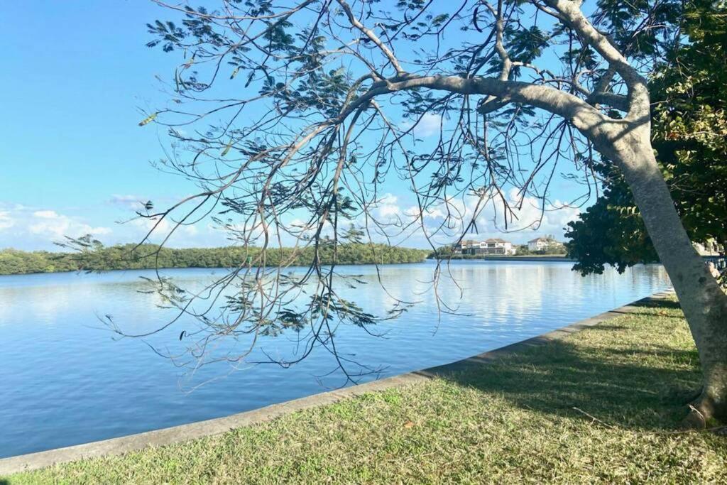 Riverview, Studio 507, Beach Steps Away!+Pool+Wifi Ruskin Exterior photo