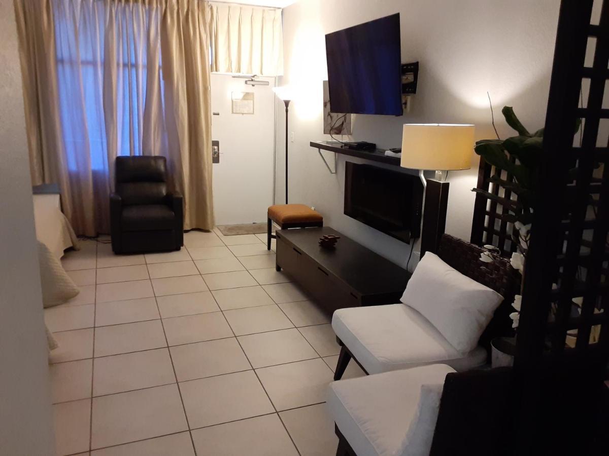 Riverview, Studio 507, Beach Steps Away!+Pool+Wifi Ruskin Exterior photo